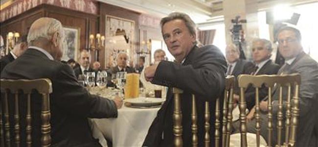 سلامة يؤكد الثوابت ومرونة التسليفات