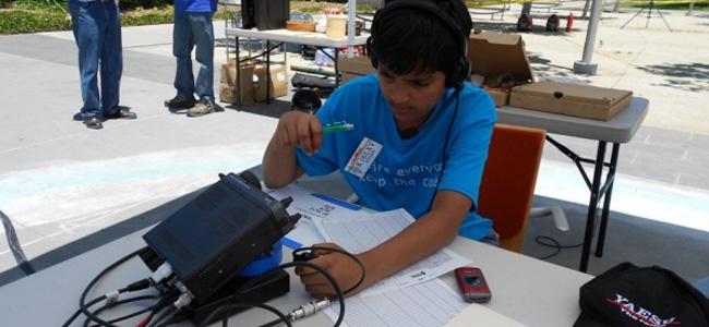 فتى في الثانية عشرة أذكى من أينشتاين