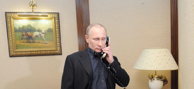 تعرّف على هواتف زعماء العالم