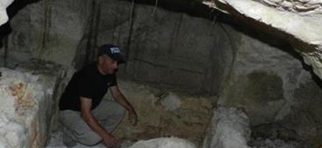 اكتشاف مغارة فينيقية في كوكبا