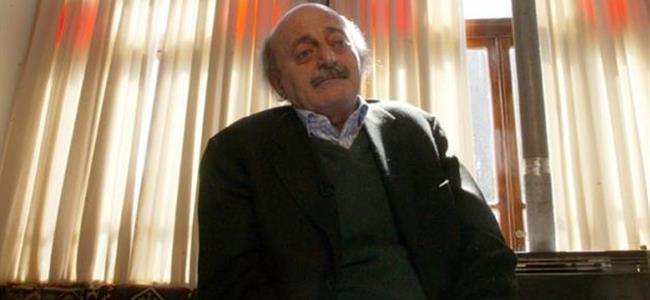 ما هي كذبة جنبلاط في الاوّل من نيسان؟