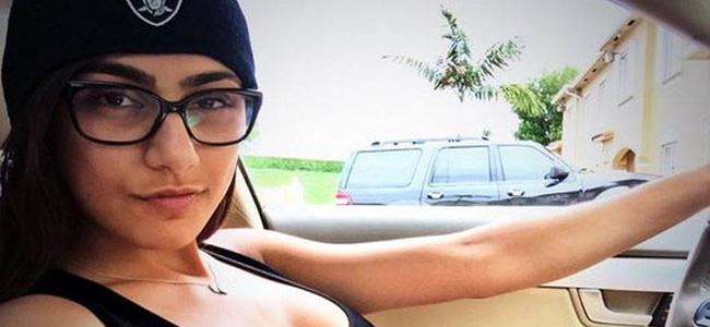 ميا خليفة تضرب من جديد