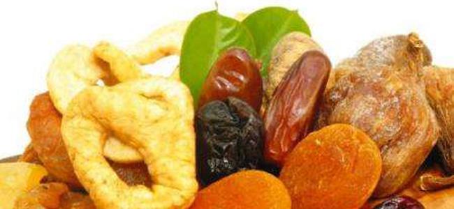  الفواكة المجففة بدل الحلويات