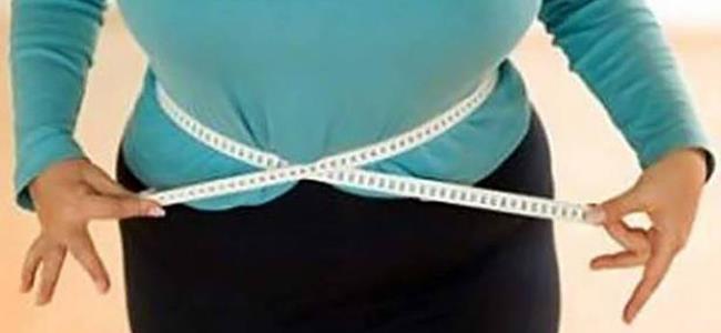 العلماء يكشفون العوامل المسببة لزيادة وزن النساء