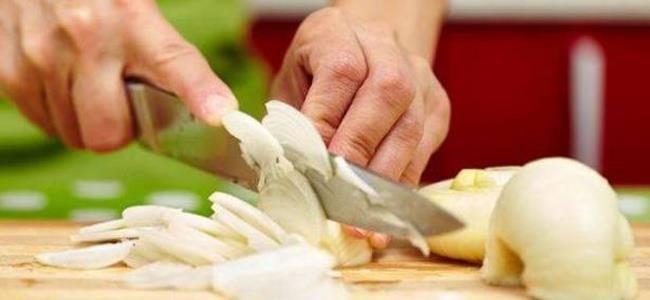 أغرب عشرة استخدامات لمعجون الأسنان