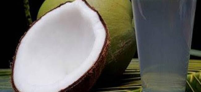 لن تصدق ... ما سيحصل إذا شربت ماء جوز الهند لمدة خمسة أيام كل صباح ؟ !