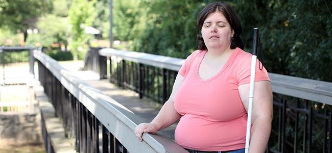 أرادت أن تُصبح عمياء... فتحقّق مطلبها!