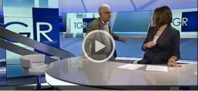 بالفيديو.. ضيف يهجم على مذيعة ويقبلها بفمها