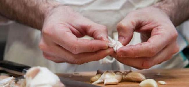 أيّها الرجال: أكثروا من أكل الثوم