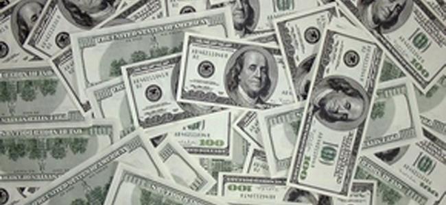  بالفيديو ... رجل يعثر على 600 مليون دولار مدفونة في أرضه !