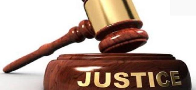 رفعت دعوى على والدها... والسبب؟!