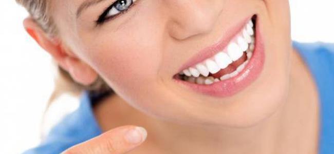 طريقة سحرية للحصول على أسنان ناصعة البياض