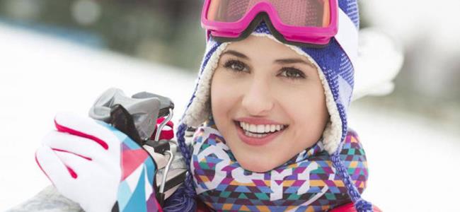 كيف تحافظين على جمالك أثناء التزلج؟