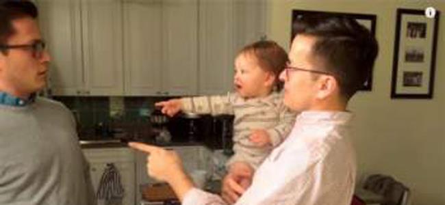  مليونا مشاهد لطفل لا يستطيع تحديد من هو والده 