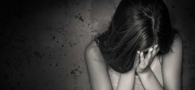 حاول اغتصابها.. تجاوبت معه ثم قطعت.. 