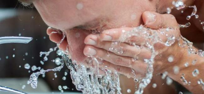 كم مرّة تغسلون وجهكم؟