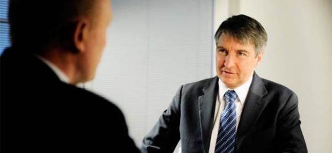  10 تفاصيل شخصية يجب عدم ذكرها أبداً في مقابلات الوظائف 