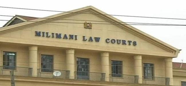 قطع يدَي زوجته لعدم قدرتها على الإنجاب!