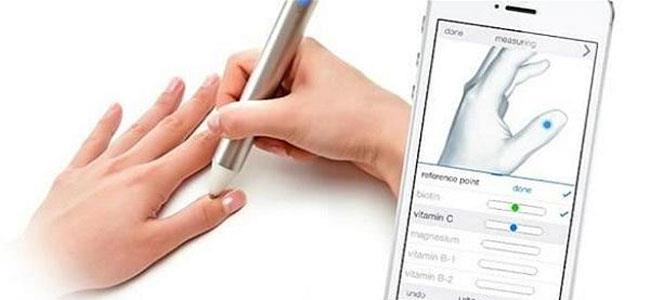 قلم ذكي مطور لفحص نسبة الفيتامينات في الجسم