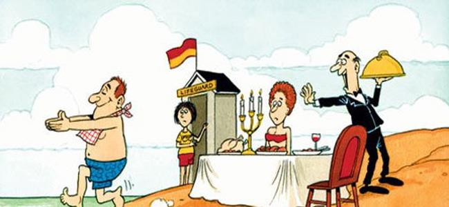 هل السباحة بعد تناول الطعام مضرّة فعلاً؟