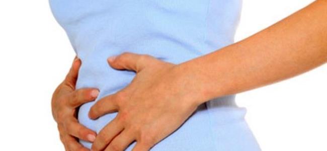 انتفاخ البطن بعد الولادة.. هكذا تتخلصين منه!