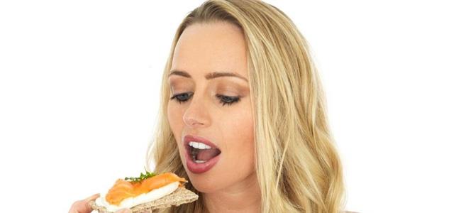 سناكات لذيذة تدعم خسارة الوزن