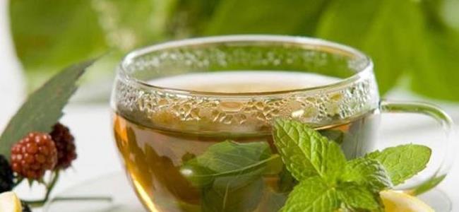 أسباب ستجعلك تشرب الشاي الأخضر