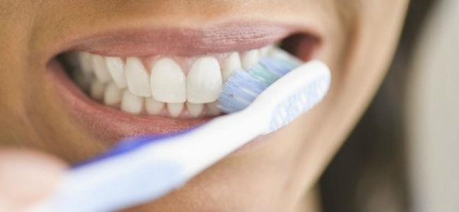 فرشاة الأسنان.. هذه مخاطرها!