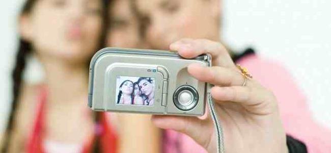 تحذيرات أمنية من تطبيق سيلفي شهير
