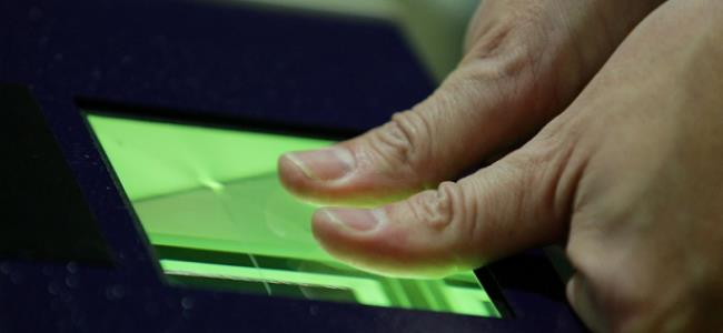 بعد الهاتف.. بصمة الإصبع على بطاقة الـ SIM