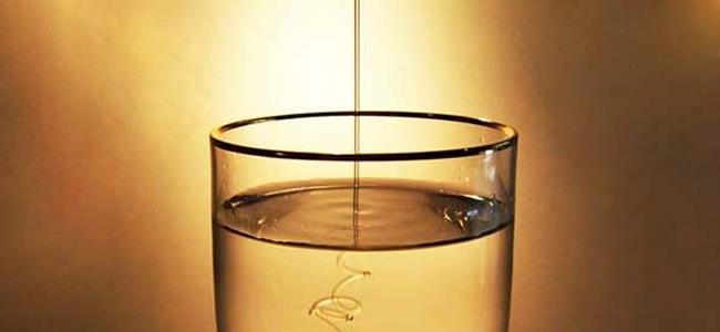 الماء بالعسل- قوة للأبدان وشفاء من الأمراض
