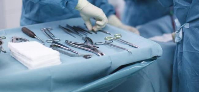 لن تصدّقوا ماذا أخرج الأطباء من معدته بعد 36 عاما