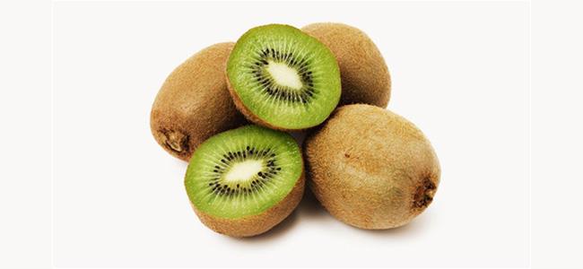  كيف تؤثر فاكهة الكيوي على القدرة على النوم؟
