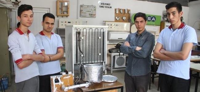 إبتكار لطلاب أتراك... الحصول على الماء الساخن من الثلاجة!