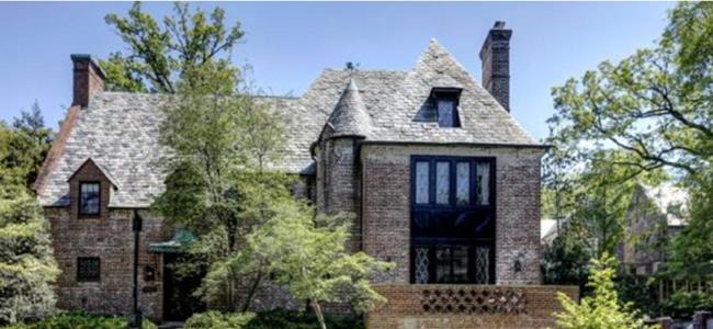 أوباما يدفع 8 ملايين دولار ليوفر بتكاليف السكن