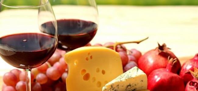 أطعمة تفاقم الصداع النصفي... تجنّبوها!