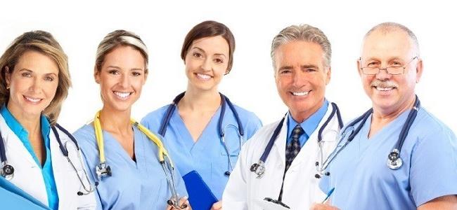 لهذا السبب الخطير.. لا تزوروا طبيبًا كبيرًا في العمر!