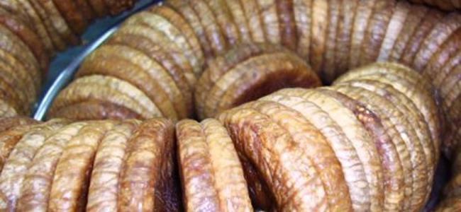 فوائد تناول التين المجفف للجسم