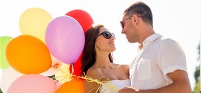 من هو الرجل الأقرب الى قلب المرأة!