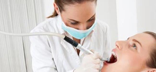  هل يجب اقتلاع أضراس العقل؟