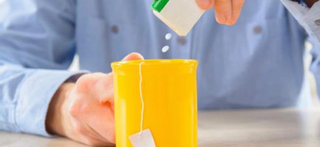 المحليات الصناعية تزيد خطر البدانة وأمراض القلب