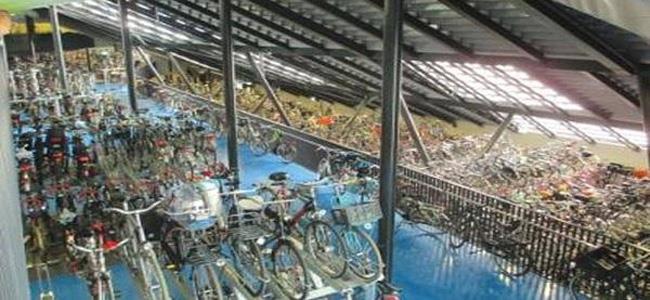 أكبر مرآب دراجات في العالم