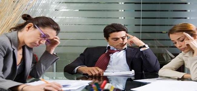 لماذا يكره الموظفون وظائفهم بعد سنّ الخامسة والثلاثين؟