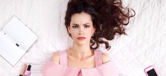 توقف عن الاتصال بك فجأة؟ والسبب.. أنت أم امرأة أخرى؟