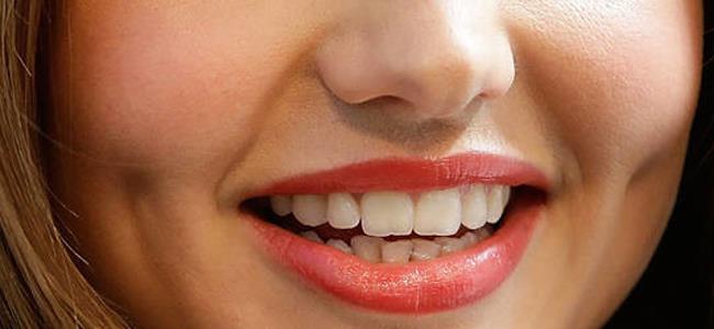 ترغبين بالحصول على غمّازات.. الطريقة أسهل ممّا تتوقّعين!