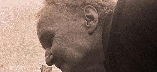 فقدان حاسة الشم مؤشر على الخرف