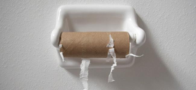 ورق الحمام قد يجرح المنطقة الحساسة.. إحذري هذه الأمور الـ5