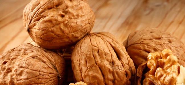  تناولوا حفنة من الجوز... وهذا ما سيحصل لجسمكم في غضون 4 ساعات!