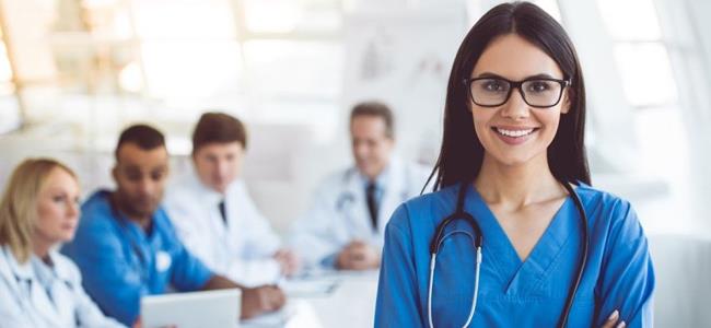 لماذا تفضل النساء التعامل مع طبيبات وليس أطباء؟ 