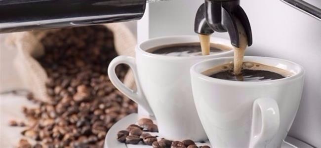 ما لا تعرفه عن ماكينة القهوة.. بؤرة جراثيم وأكثر!